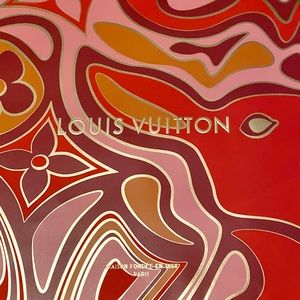 Louis Vuitton used paper shopping bag